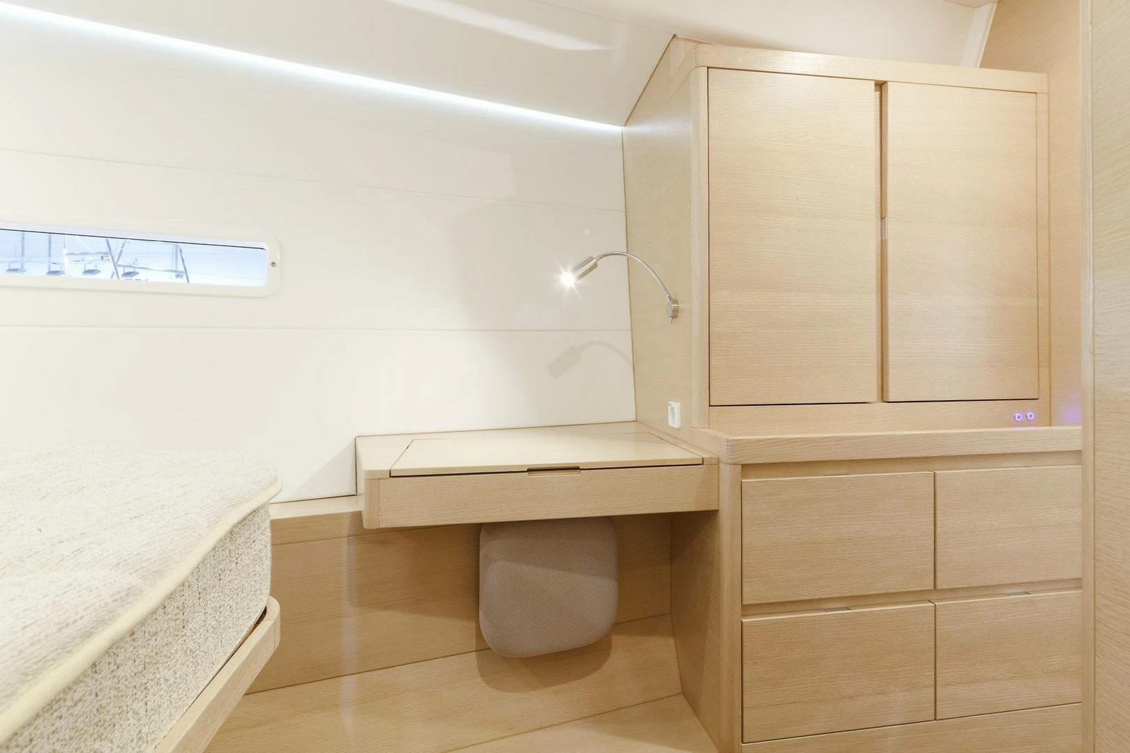 埃克斯（X-Yachts）x4-9帆船