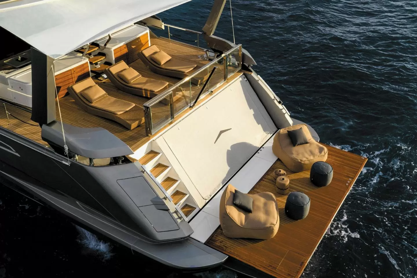 私人游艇品牌Azimut（阿兹慕）