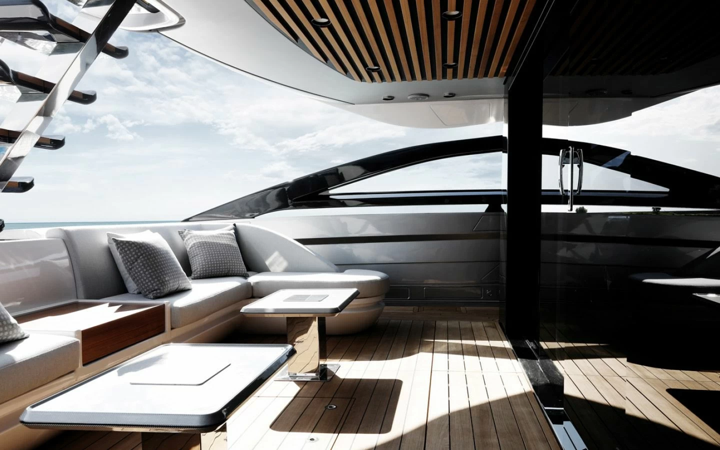 Azimut（阿兹慕）