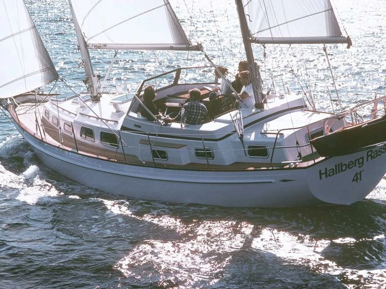 700-1000万元价格的Hallberg-Rassy 41游艇
