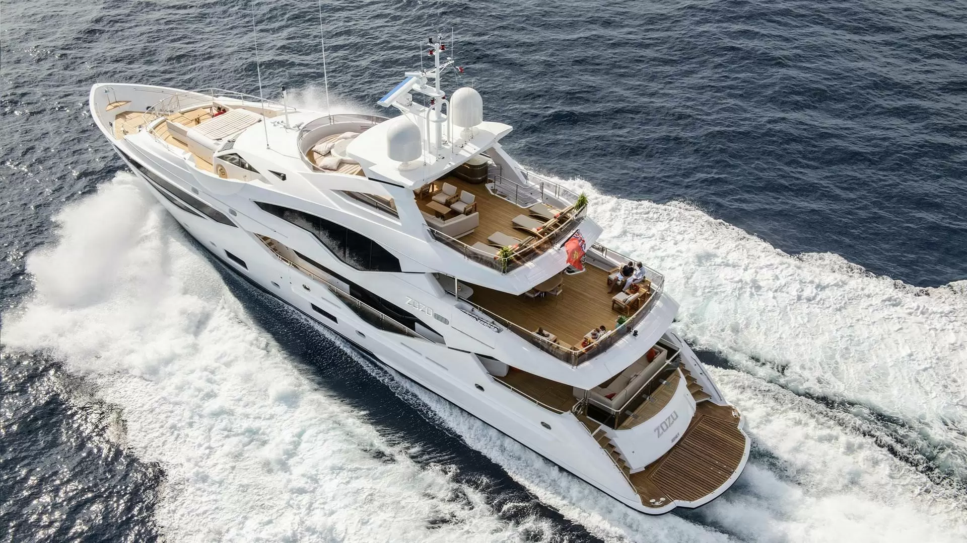 大型游艇价格:圣汐克131Yacht大型游艇价格从约2,500万美元起