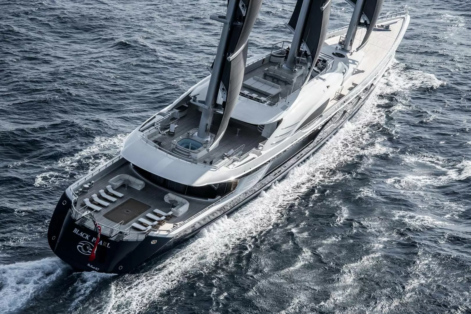 大型游艇价格:欧绅歌(Oceanco)Black Pearl大型游艇价格