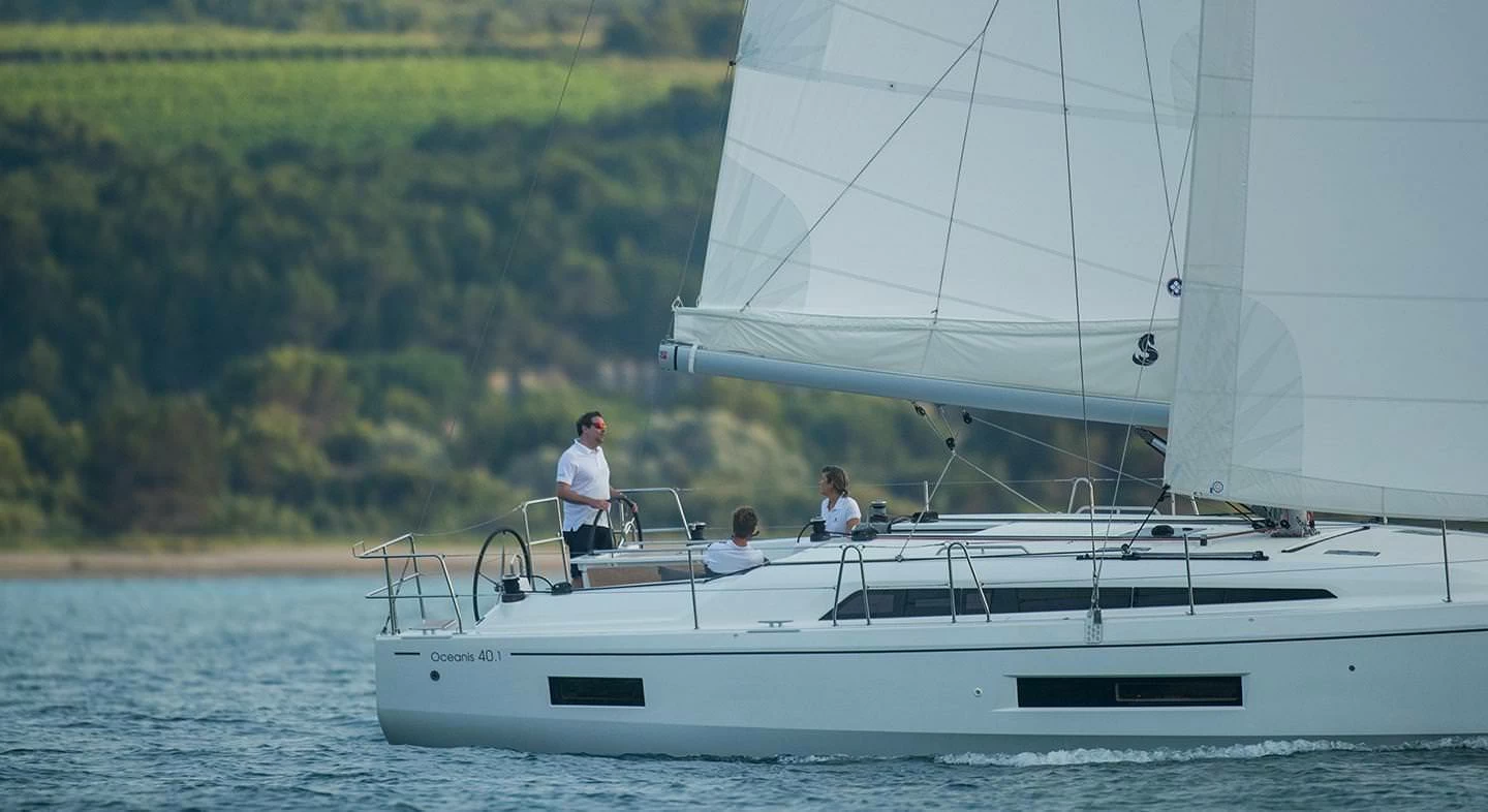 500万左右博纳多（Beneteau)40.6游艇