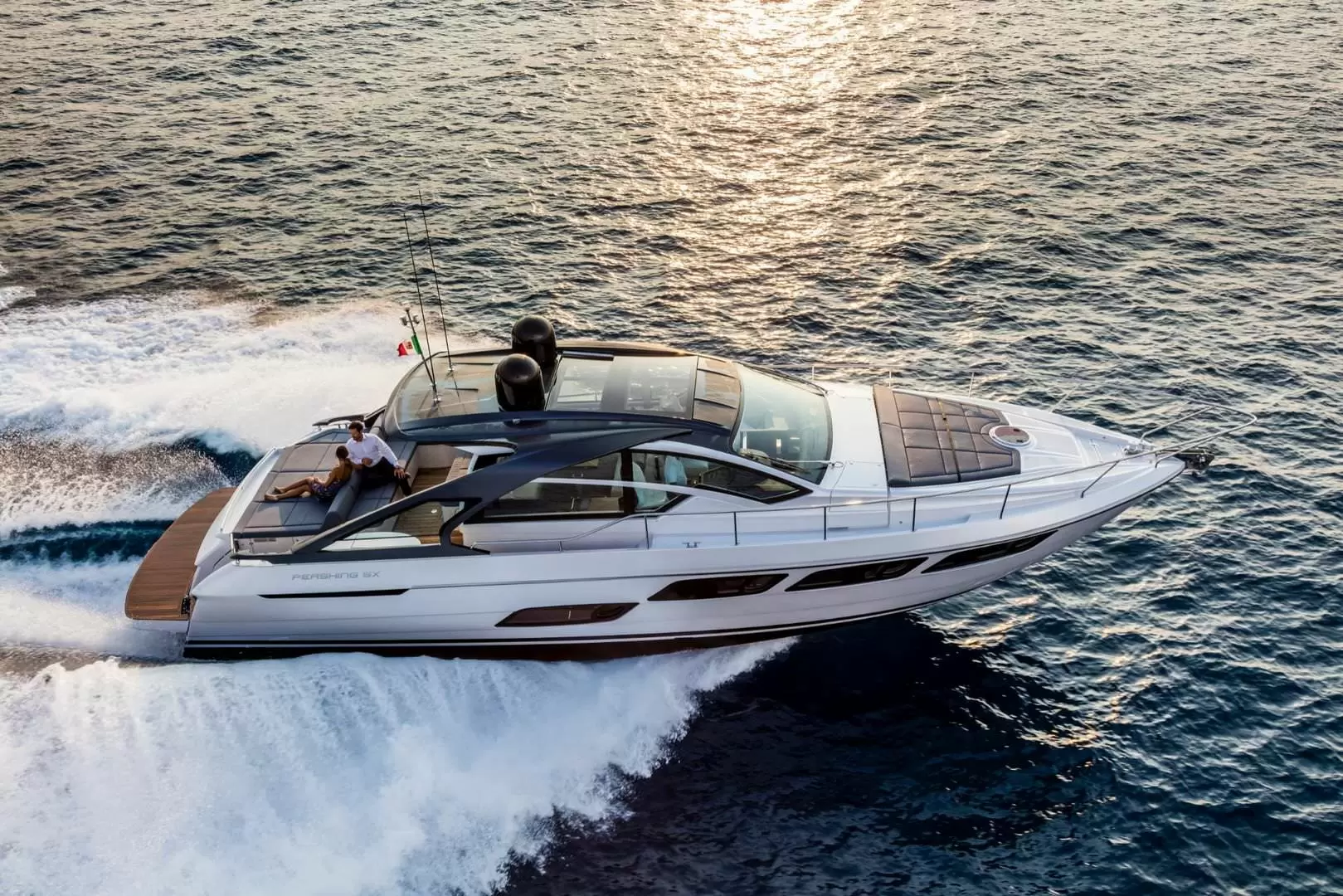 500万左右博星（Pershing）5X游艇