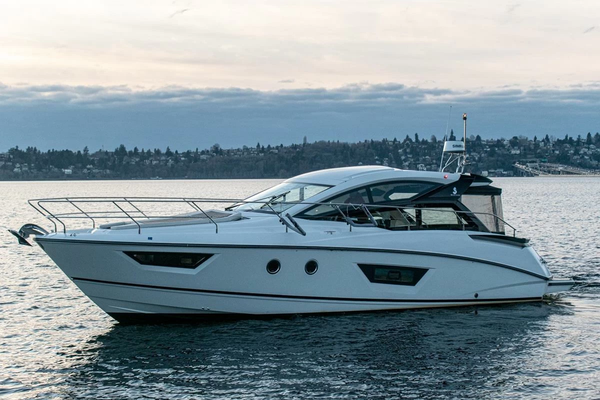 贝尼蒂(Beneteau)Gran Turismo40游艇价格为600000美元