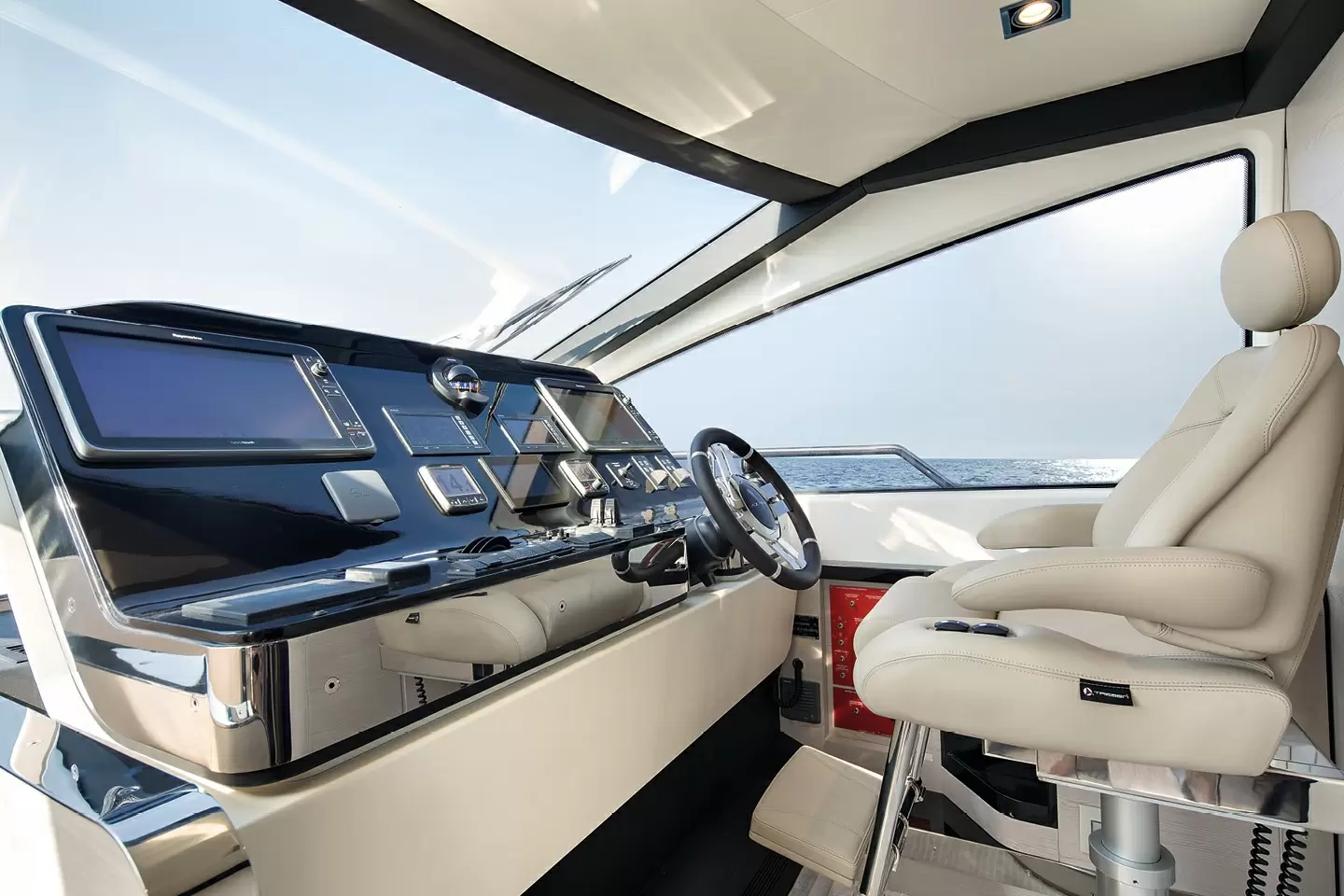 Azimut 83 FLY-1550