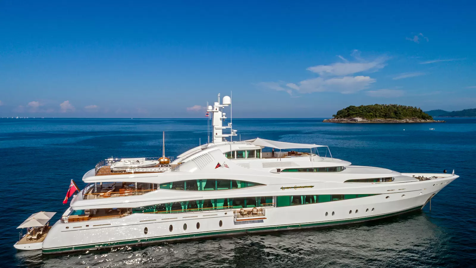 斐帝星(Feadship)LadyChristine飞桥游艇