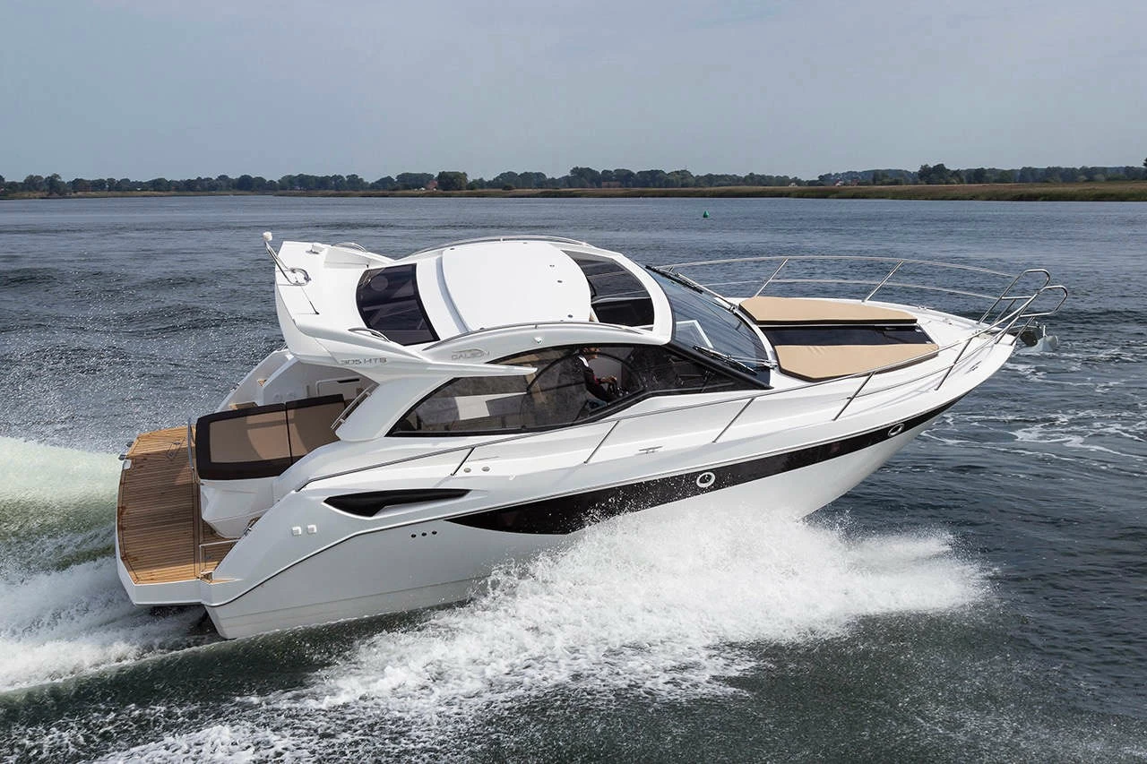 卡帝尔(Galeon)305HTS游艇