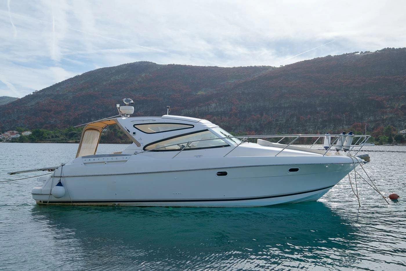 沛海驰(Prestige)34Sport top游艇