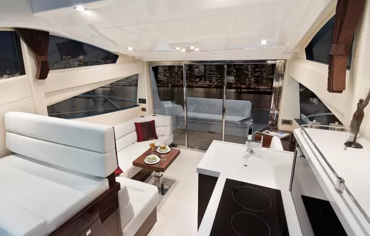 卡帝尔(Galeon)390HTC游艇价格300至500万