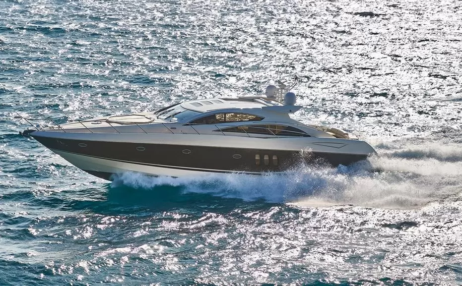 圣汐(Sunseeker)Predator72二手游艇