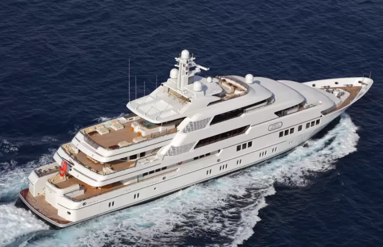乐顺（Lurssen）Apoise飞桥游艇价格6500万美元
