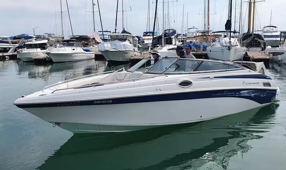 科罗娜（Crownline）Bowrider280二手游艇