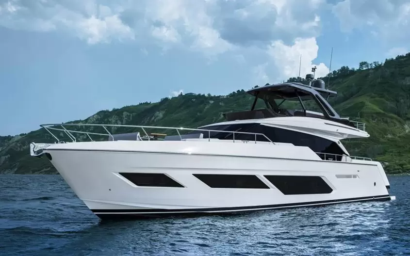 拉帝(Ferretti)720游艇出售信息