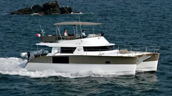 枫丹白露(Fountaine Pajot)CumberlandMy47LC双体豪华游艇