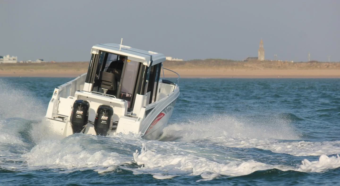 帕克(Parker)660Pilothouse海钓艇价格在65万起