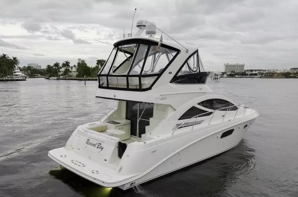 希瑞（SeaRay）450SedanBridge二手游艇