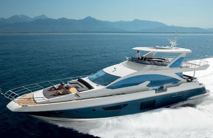 阿兹慕(Azimut)80飞桥游艇价格是3800万元