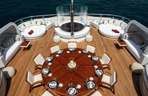 乐顺(Lurssen)Valerie超级飞桥游艇沙龙