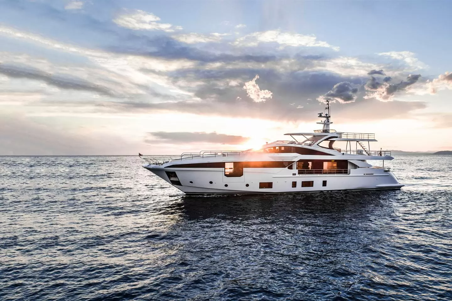 Azimut Grande 35 Metri MTU-2400