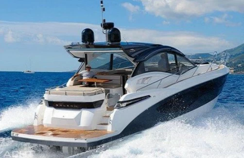 卡帝尔(Galeon)445HST二手游艇