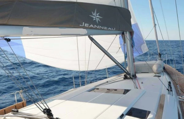 亚诺(Jeanneau)SunOdyssey519二手帆船游艇