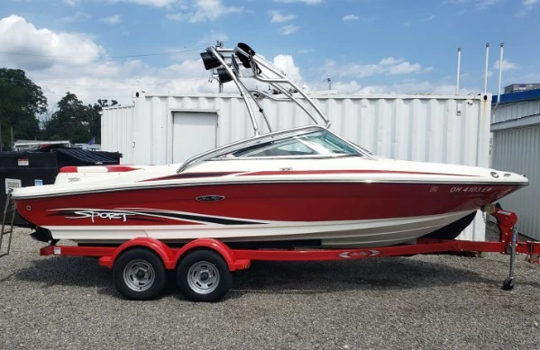 希瑞(SeaRay)205运动游艇价格3.77万欧元