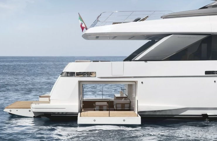 圣劳伦佐(Sanlorenzo)SL120Asymmetric游艇