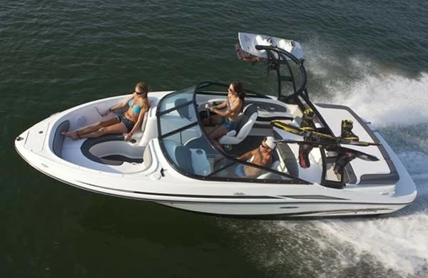 希瑞(SeaRay)205运动游艇