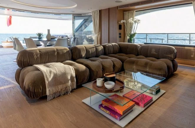贝尼蒂(Benetti)Oasis34M私人豪华游艇