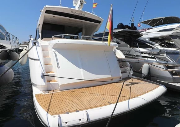 圣汐(Sunseeker)Predator57二手游艇