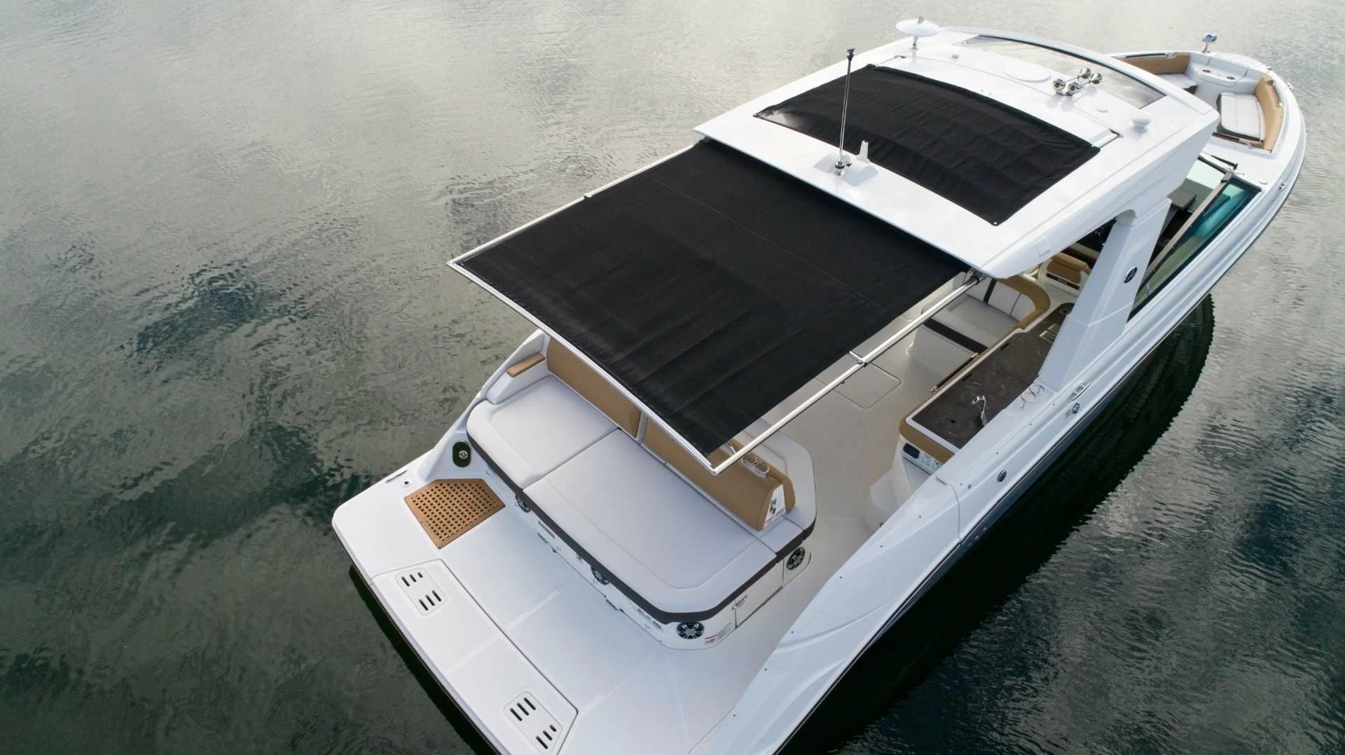 希瑞(SeaRay)400Sundancer游艇