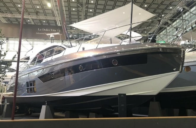 阿兹慕(Azimut)S6二手游艇