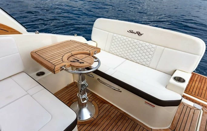 8米希瑞(SeaRay)265Sundancer快艇价格130万
