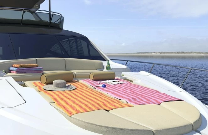 19米希瑞(SeaRay)L650飞桥游艇价格1730万