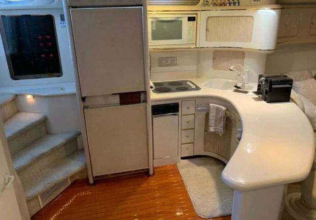 19米希瑞(SeaRay)630Sundancer二手游艇厨房