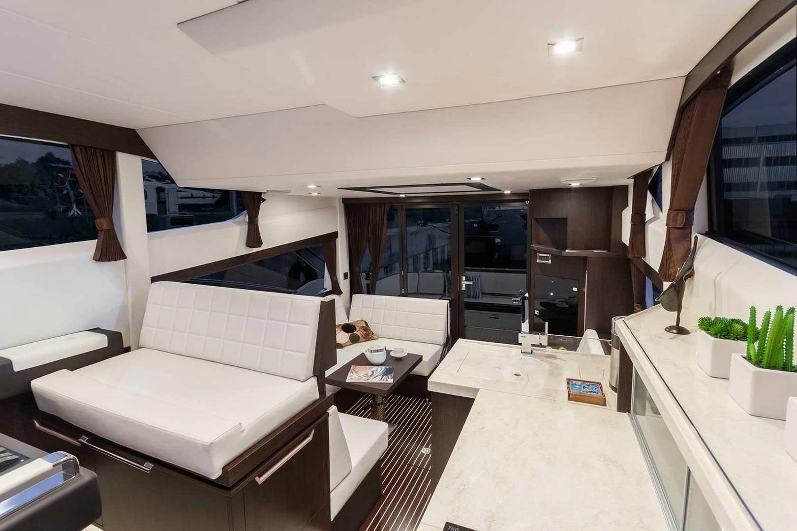 12米(41英尺)卡帝尔(Galeon)420飞桥游艇价格443万元起