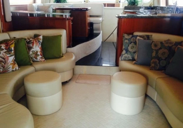 17米希瑞(SeaRay)550二手飞桥游艇价格