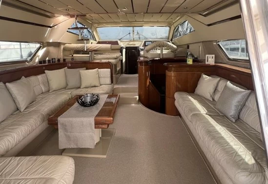16米(50英尺)意大利法拉帝(Ferretti)165进口二手豪华游艇价格25.9万欧元