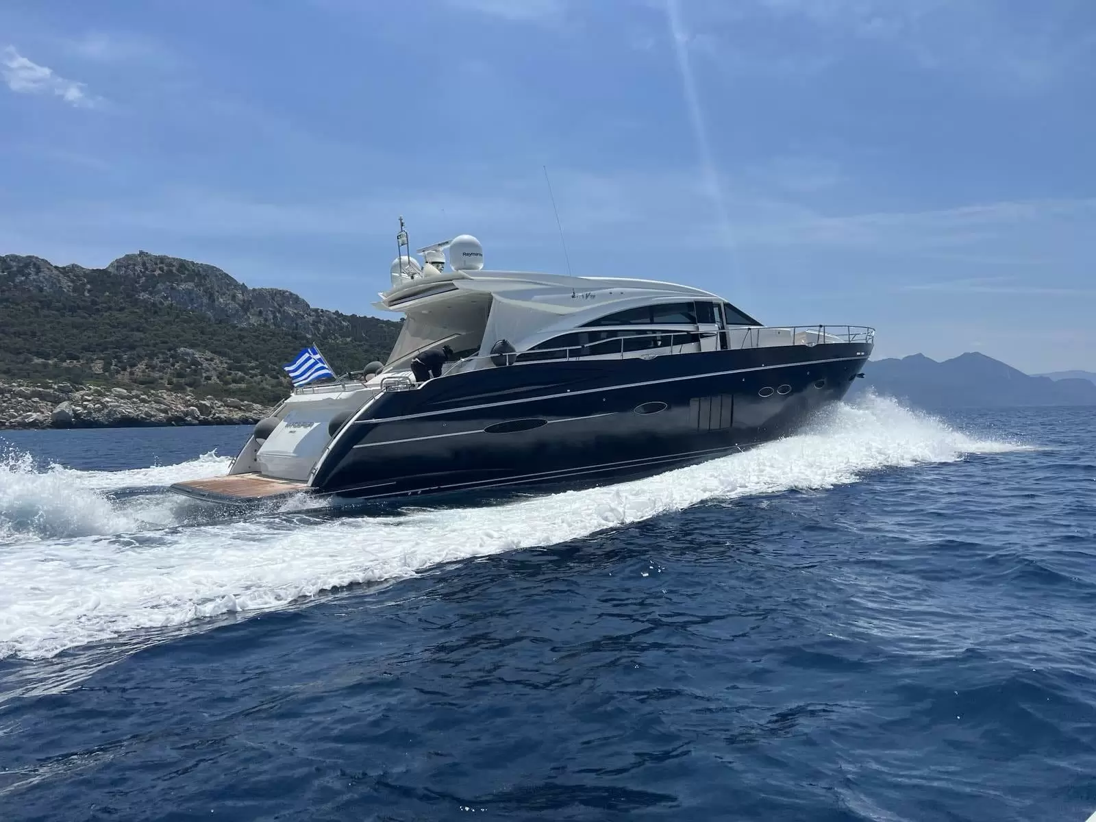 英国公主(Princess)V72豪华运动游艇