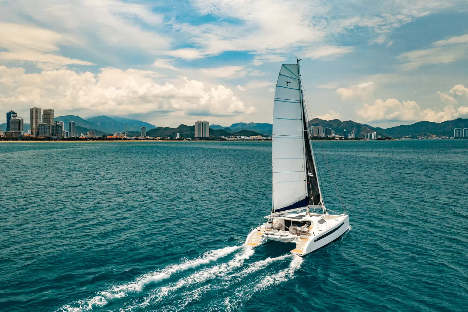 Seawind 1600双体帆船