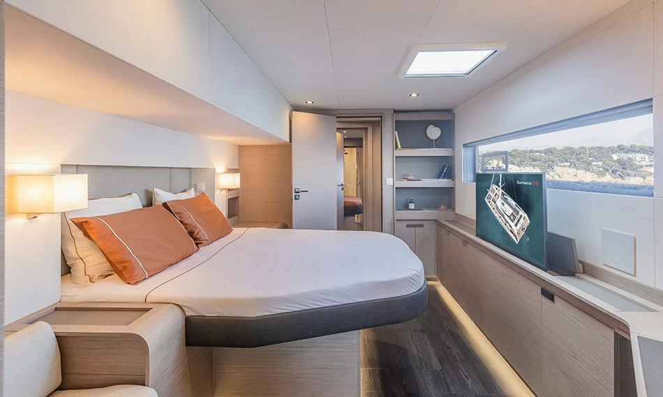 18米的枫丹白露(Fountaine Pajot)Samana59双体帆船主卧
