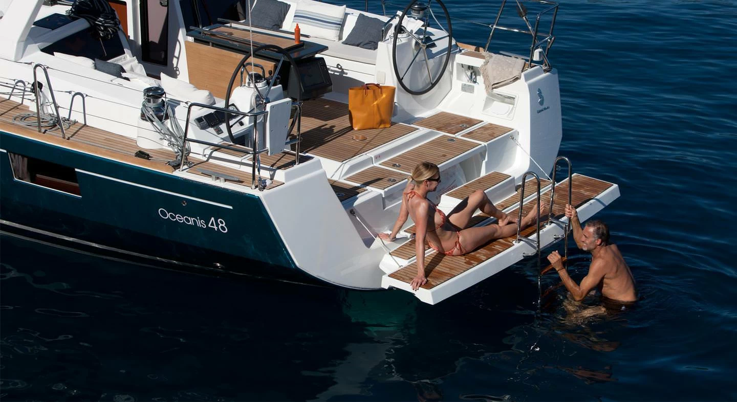 14米的博纳多(Beneteau)遨享仕48帆船价格170万