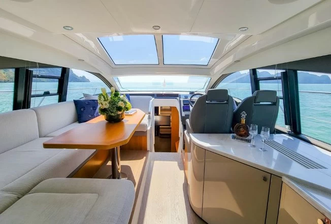 14米菲尔兰(Fairline)Targa45GT二手游艇价格