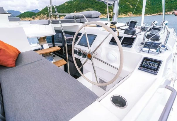 14米枫丹白露(Fountaine Pajot)Tanna47二手双体帆船价格