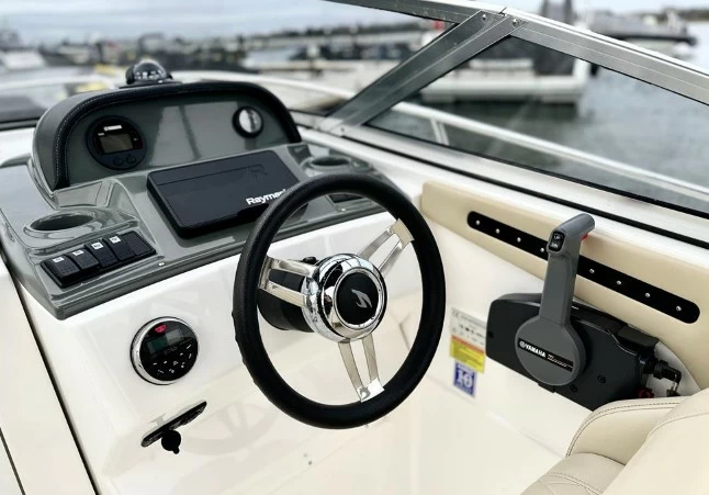 6米卡尼克(Karnic)SL600二手游艇价格