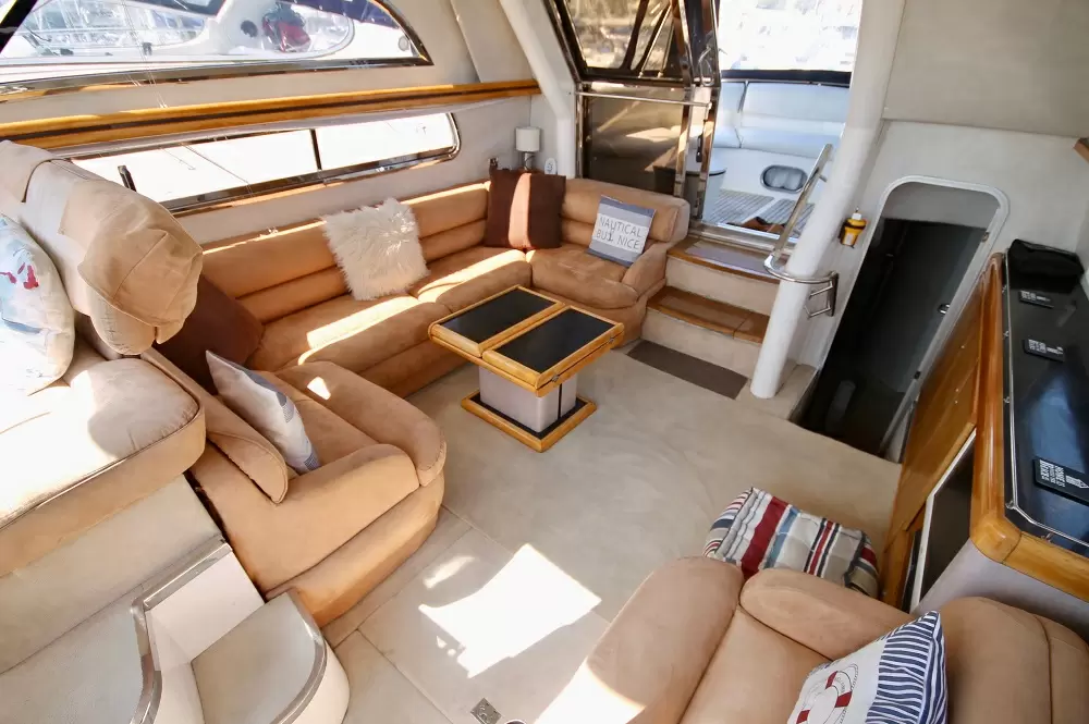 西莱(Sealine)450Statesman游艇沙龙