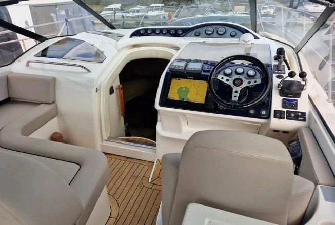 菲尔兰(Fairline)Targa40二手游艇价格为16万英镑