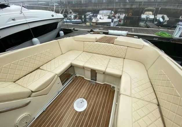 克里斯(Chris Craft)Corsair30二手快艇价格128万