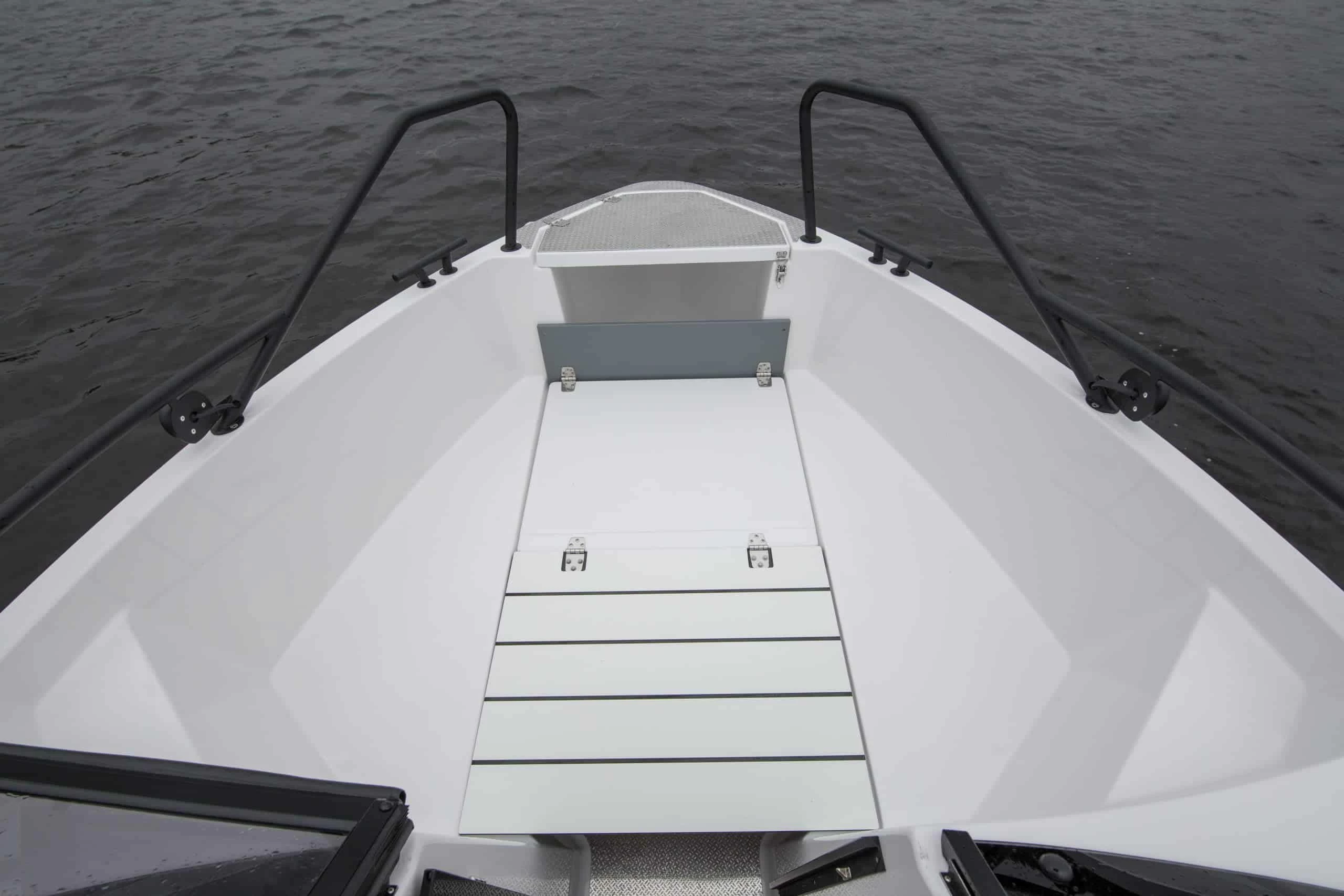 猎鹰（Falcon）BR6运动快艇价格30万元左右